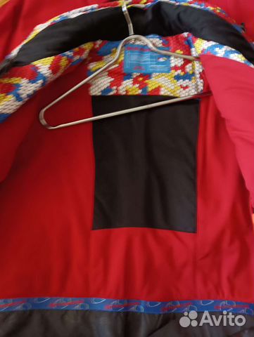 Куртка горнолыжная