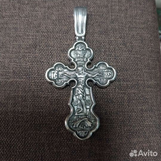 Серебряный крест