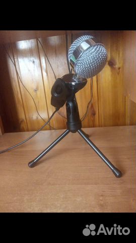 Настольный проводной USB микрофон