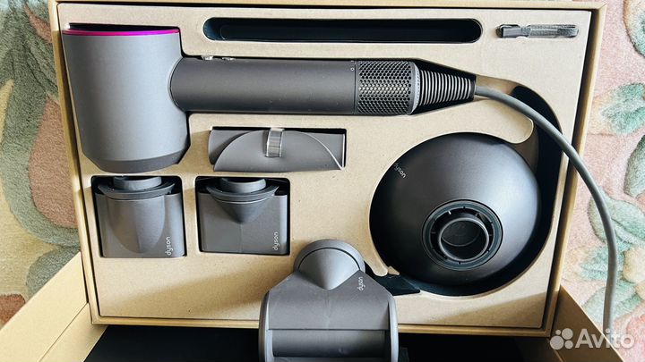 Фен dyson supersonic