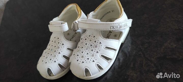 Босоножки для девочки