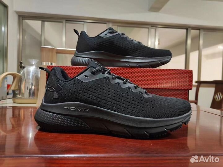 Кроссовки under armour hovr phantomv 23