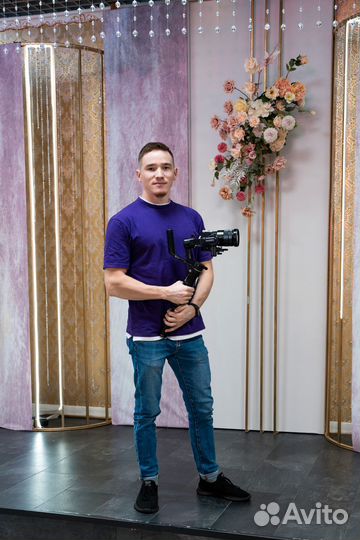 Видеограф, видеооператор