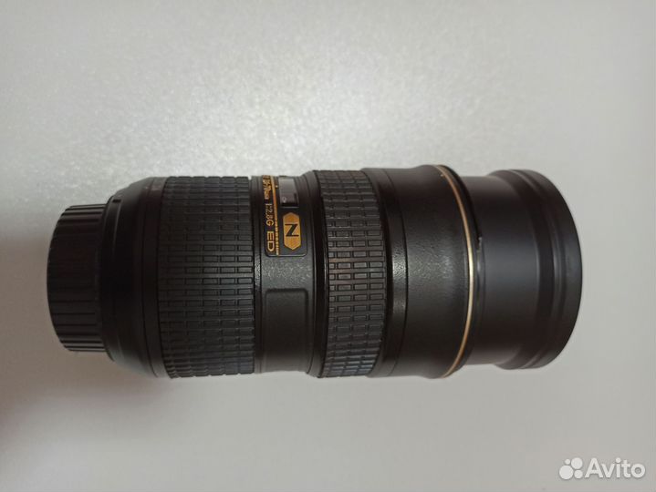 Nikon 24-70mm f 2.8g ed af s