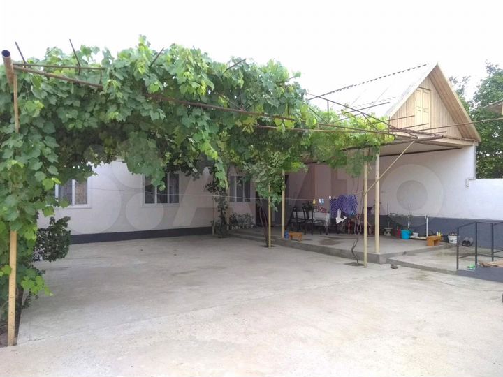 Дом 200 м² на участке 15 сот.