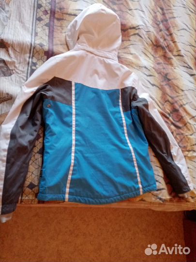 Куртка женская лыжная р. 48