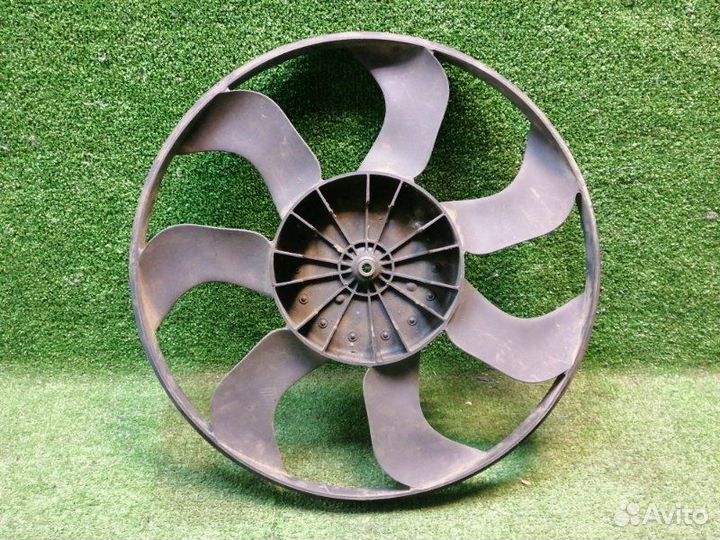 Диффузор вентилятора Renault Logan 1