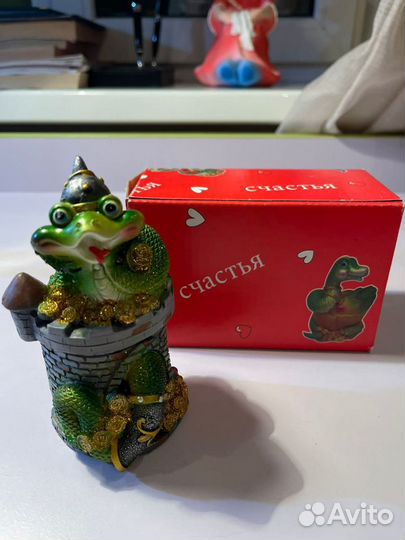 Копилка декоративная новая