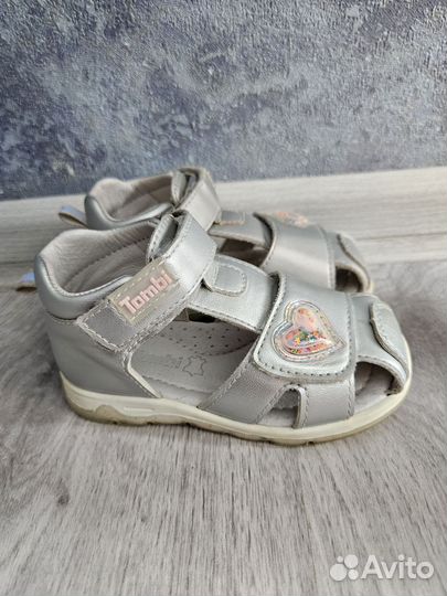 Сандалии для девочки 23 размер