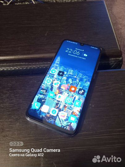 HONOR 10 Lite, 3/64 ГБ