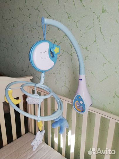 Мобиль на кроватку chicco