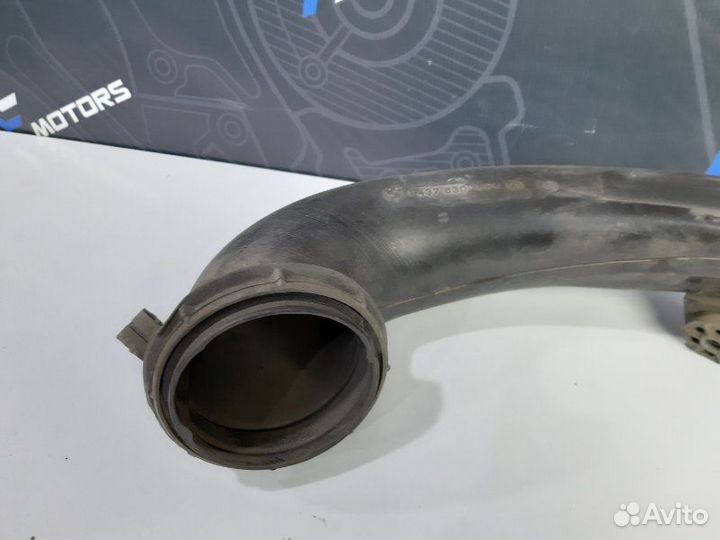 Патрубок впускной Bmw 525I E39 M52TU 1999