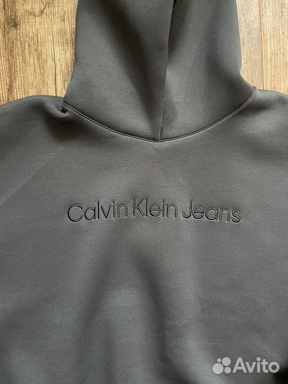 Худи Calvin klein