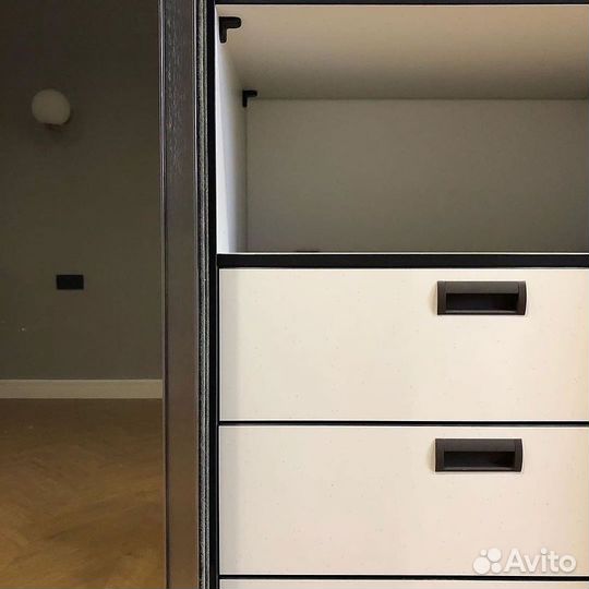 Шкаф модульный распашной