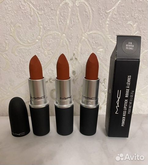 Помада MAC Powder оттенок Devoted to Chili 316
