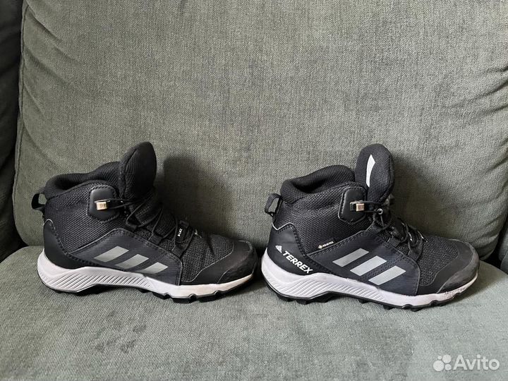 Детские ботинки Adidas Terrex 31