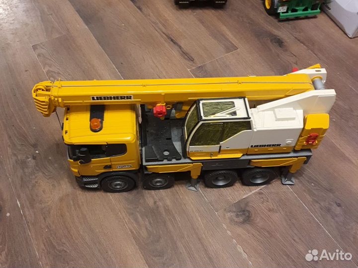 Bruder игрушки scania