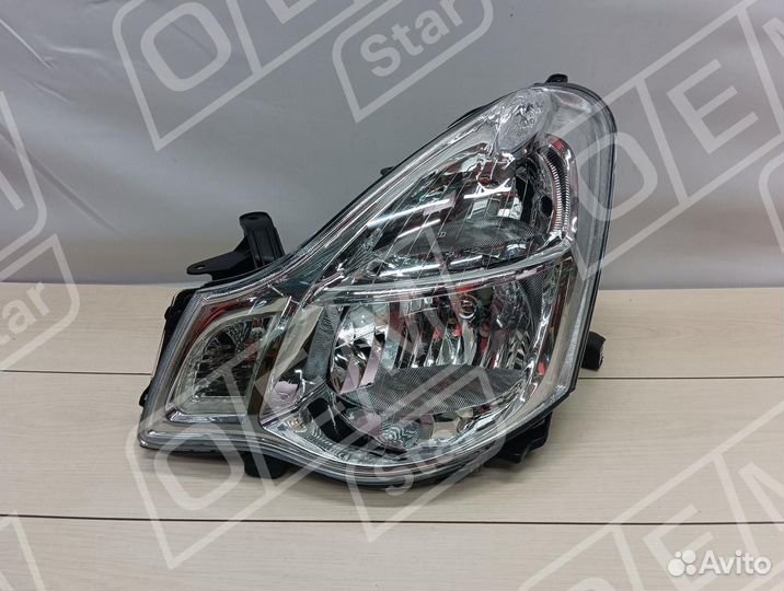 Фара левая Nissan Almera G 15