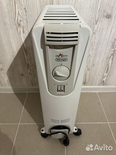 Масляный обогреватель delonghi 082021