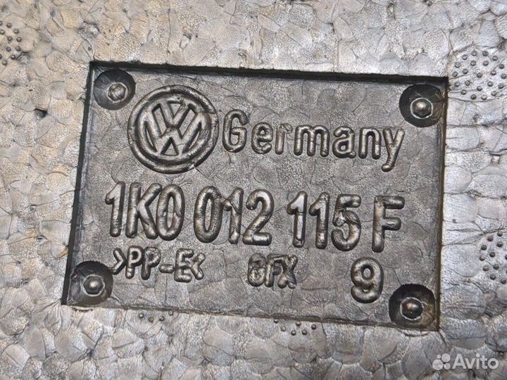 Набор инструментов штатный Volkswagen Golf Plus, 2