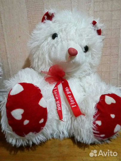 Плюшевый медведь Красавчик