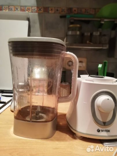 Чаша от блендера Vitek