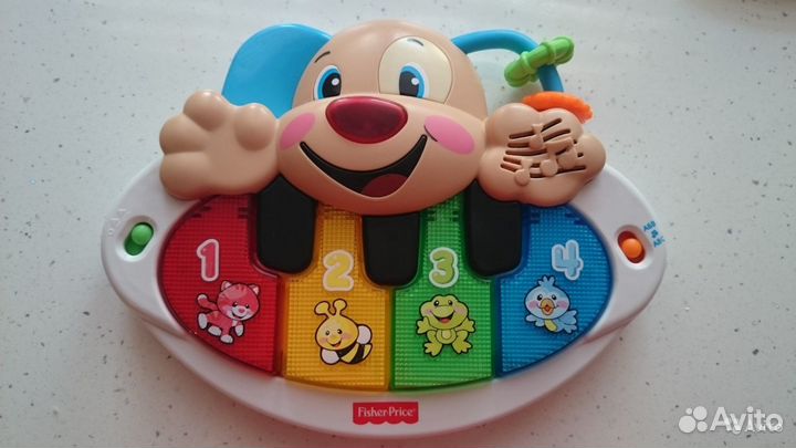 Пианино фирменное Fisher price от 6 мес