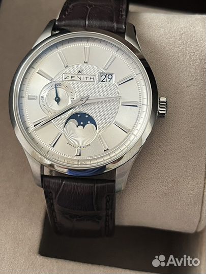 Часы Zenith Elite Captain Moonphase