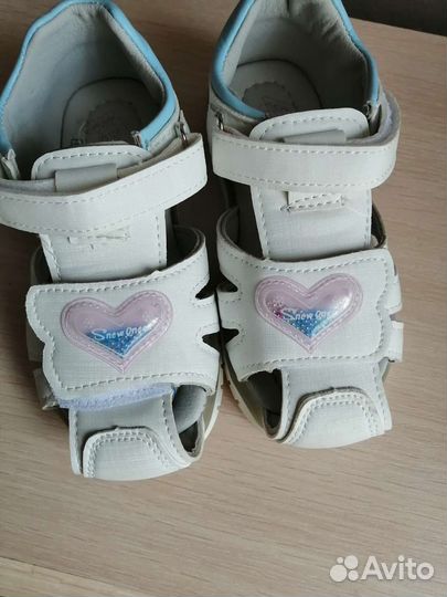 Босоножки для девочки