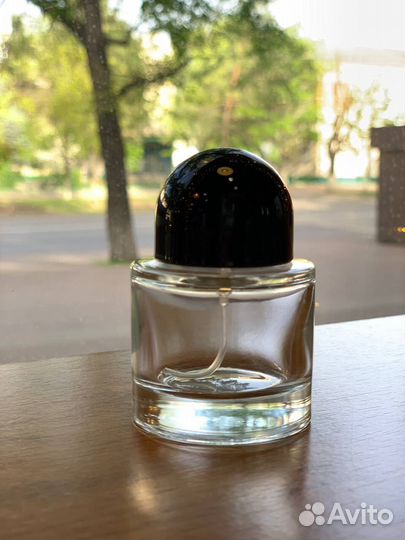 Продажа пустых флаконов для парфюма