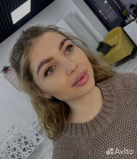 Мастер бровист