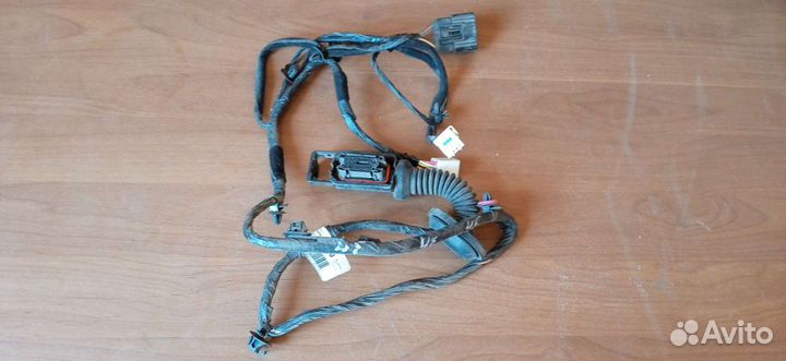 Проводка двери Hyundai Solaris 2019 (91650H5020)