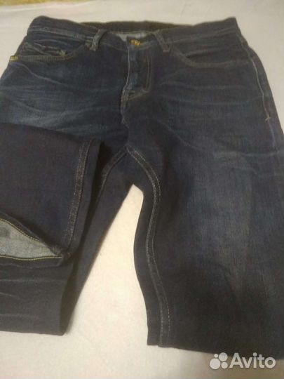 Джинсы мужские