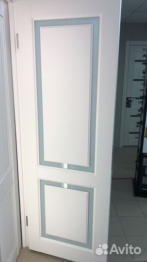 Парящая дверь