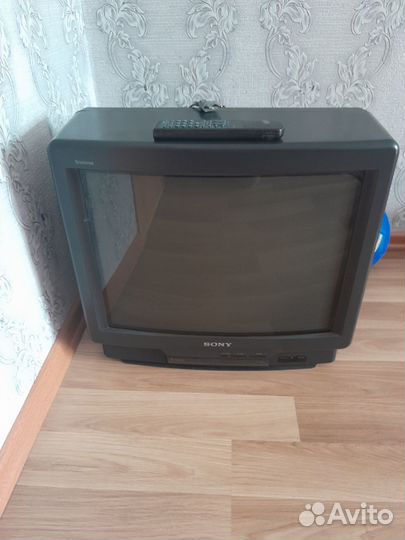 Телевизор Sony trinitron kv2135M3