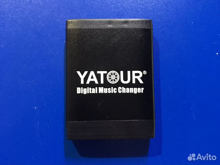 Флешка аукс для штатной магнитолы Yatour Ятур