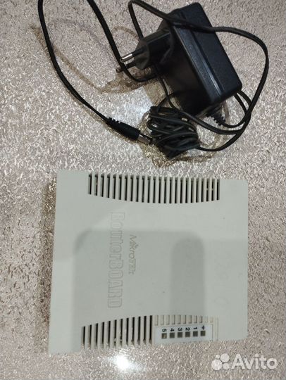Роутер Mikrotik RB951Ui-2HnD