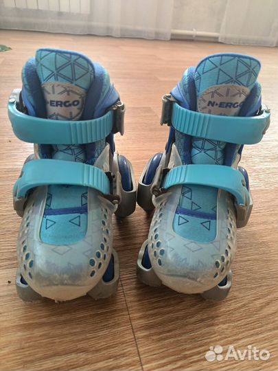 Продам ролики и защиту