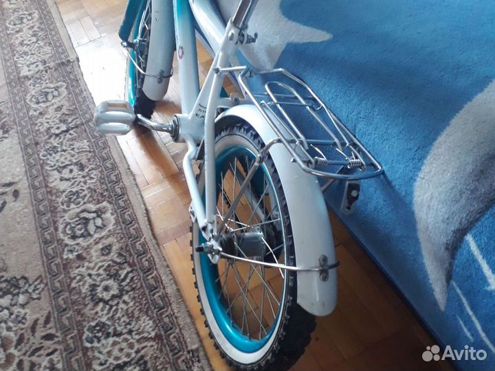 Детский велосипед 16