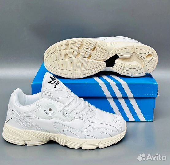 Кроссовки женские adidas wmns Astir