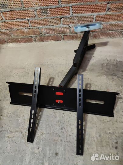 Кронштейн поворотный для телевизора