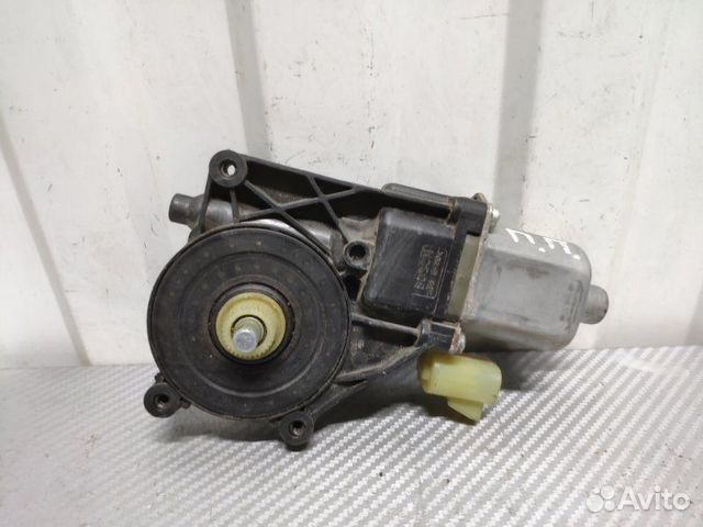 Мотор стеклоподъемника передний правый Chevrolet