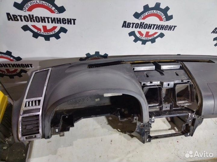 Панель передняя в салон Ssangyong Rexton 2006