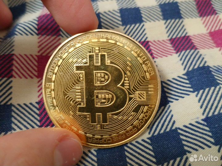 Бит коин,монета