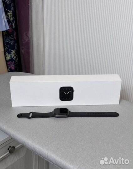 Часы apple watch 5 40 mm