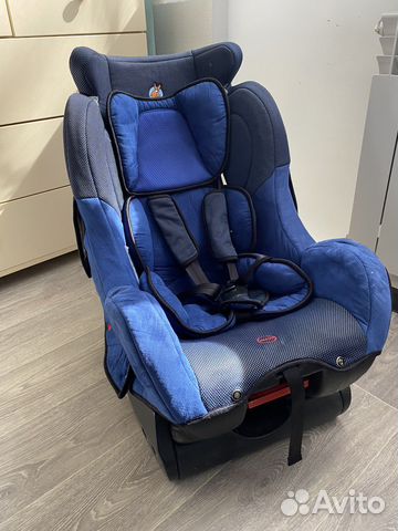 Автомобильное кресло