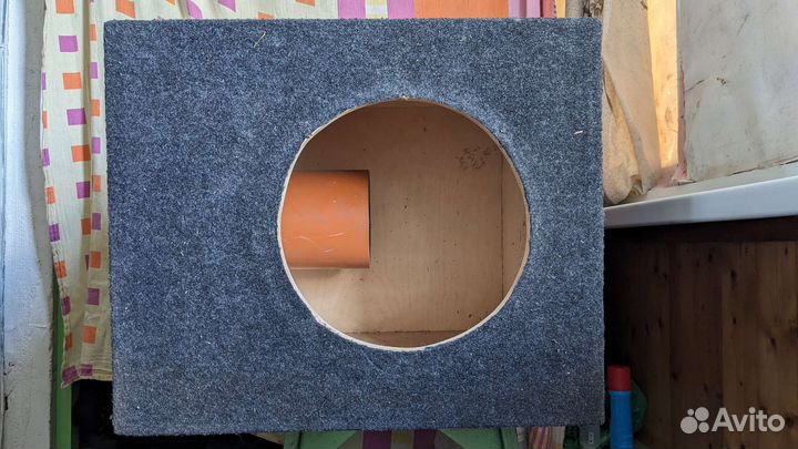 Короб для сабвуфера 12 на трубе