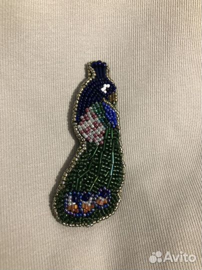Брошь из бисера