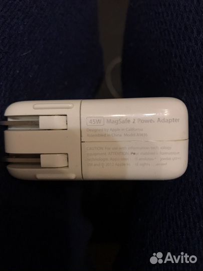 Блок питания macbook 45w magsafe2 рваный на з/п