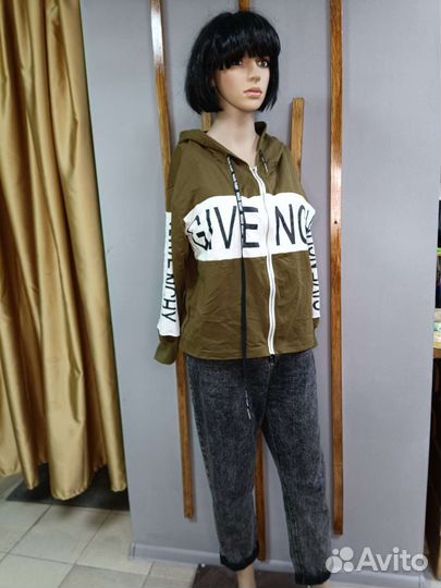 Женская одежда